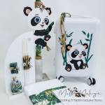 Set Βάπτισης με Τροχήλατη Βαλίτσα "Cute Panda"